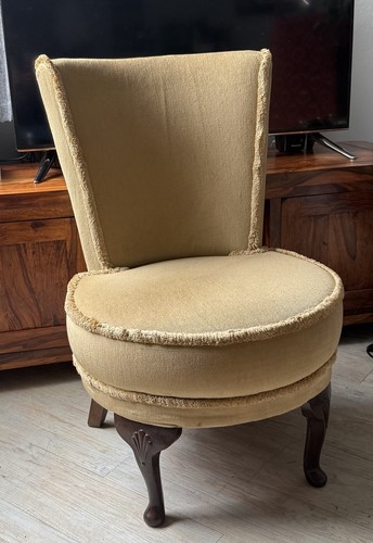 Vintage boudoir chair - vintage,