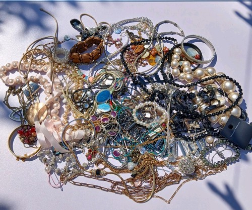 Job lot costume jewellery - job, of