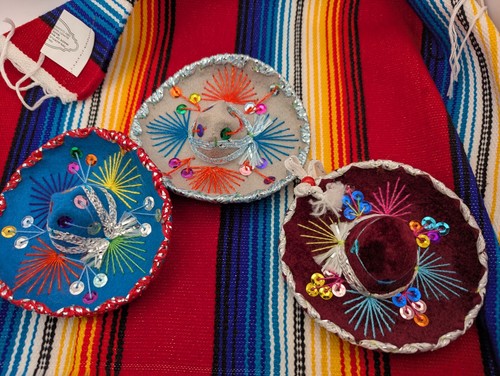 Small mini mexican - small, sombrero