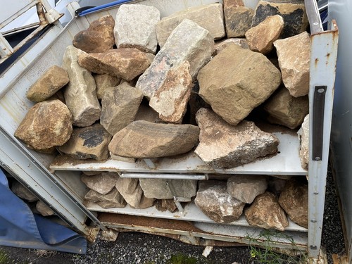 Reclaimed build stone - reclaimed,