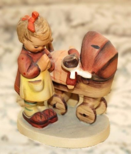 Doll mother hummel 4 - hummel,