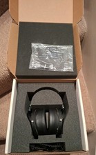Audeze LCD-2 Classic, Closed, Black Headphones