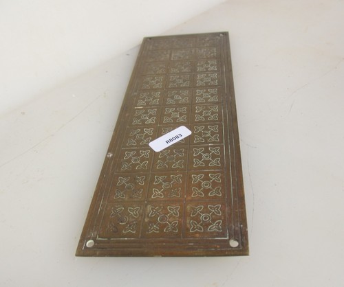 Victorian brass finger - finger, plate
