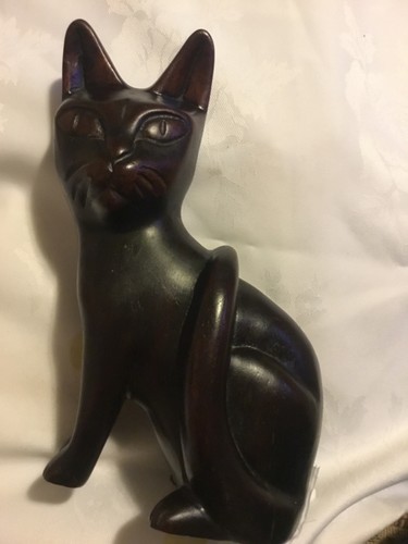 Siamese cat statue the - in,