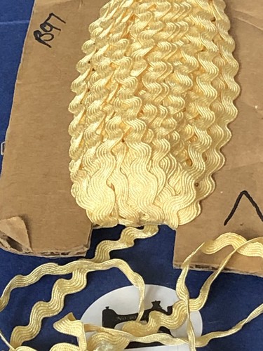 8mm yellow ric - rac, braid