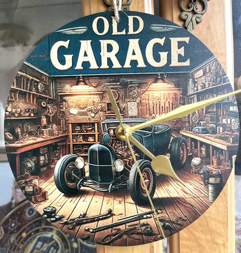 Clock vintage old garage - , car
