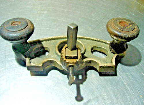 Antique brass bronze - brass, closed