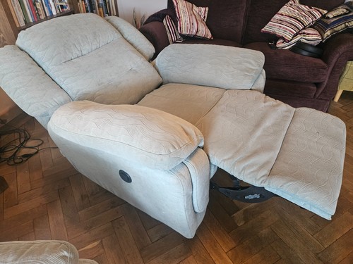 Used electric reclining - used, arm
