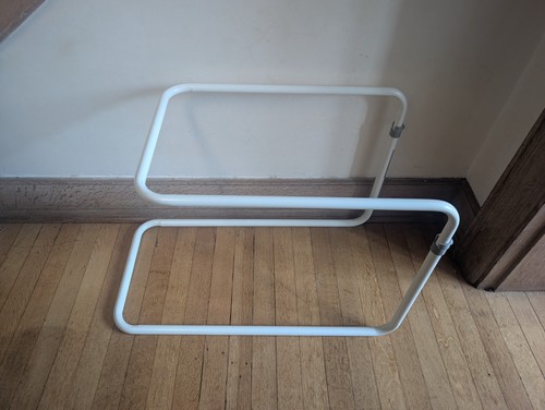 Hight adjustable bed cradle - adjustable,