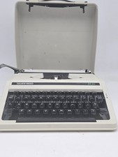 Silver Reed SR12 Typewriter