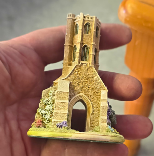 Lilliput lane greyfriars tower - lilliput,