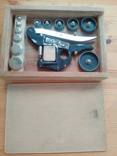 Vintage watchmaking tools - tools, in