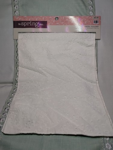 The spring shop - white, eyelet