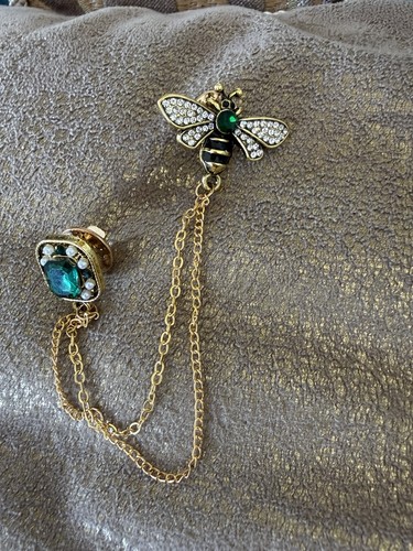 Vintage green stone brooch pin - vintage,