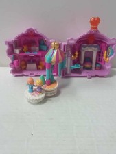 Vintage Polly Pocket Crown Palace with both figures 1996 vgc.