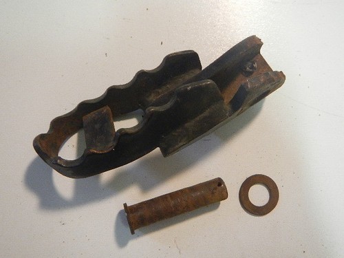 Left foot peg 1983 honda - left,