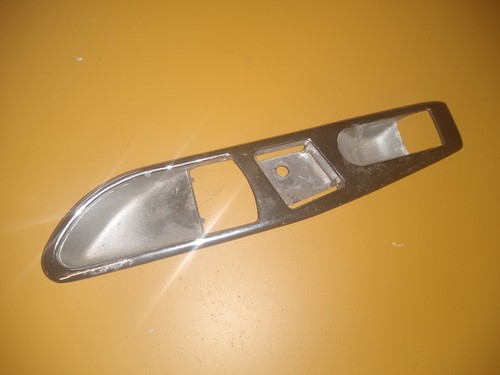 Mercedes r107 door handle - mercedes,