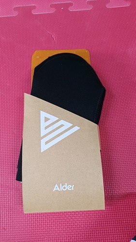 Alder burn socks - socks, medium