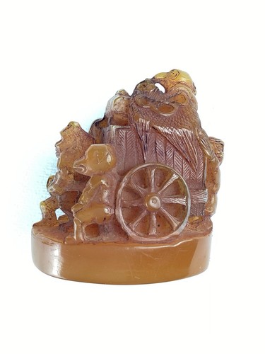 Vintage japanese carved amber - japanese,