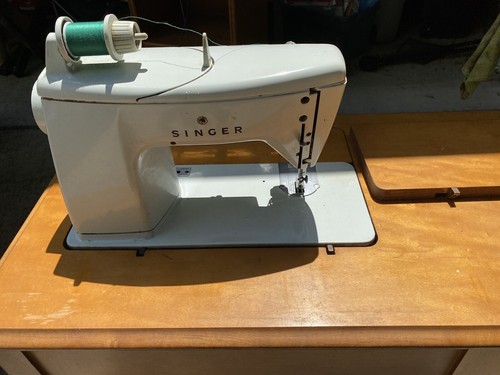 Singer model 600 sewing