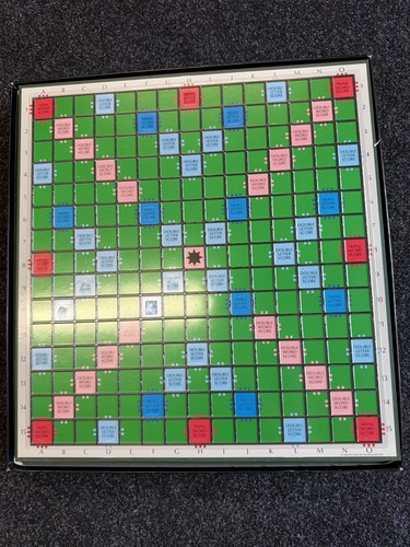 Spears scrabble deluxe board - scrabble,