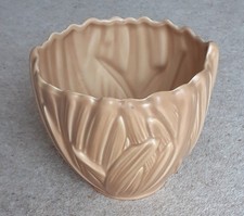 Vintage Sylvac 2489 Hyacinth Leaf Plant Pot Vase, Beige colour, 15cm tall.