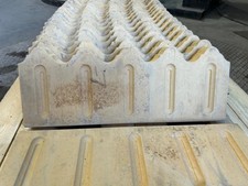 Wave top buff concrete edging - 25 pack 445 x 145mm