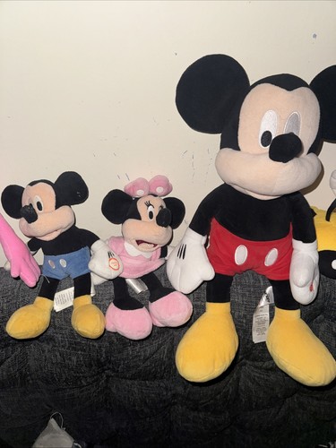 Mickey mouse clubhouse - mickey, minnie