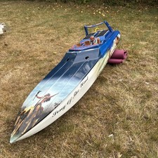 Apache 56 RC Racing Boat with Zenoa Engine