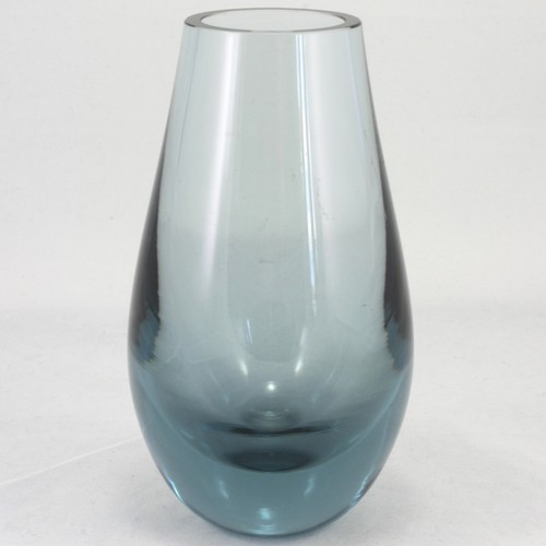 Whitefriars 9538 vase - vase, arctic