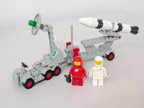 Lego 897 mobile - lego, rocket