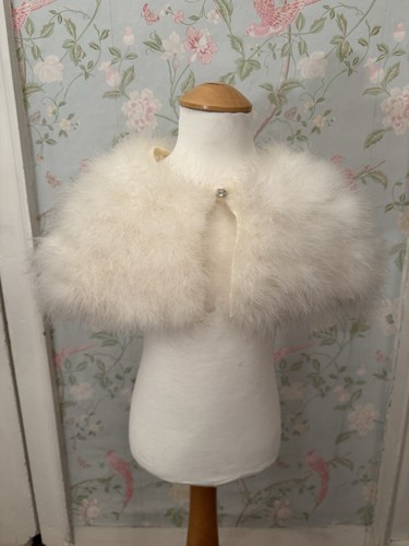 Feather cape diamanté - feather,