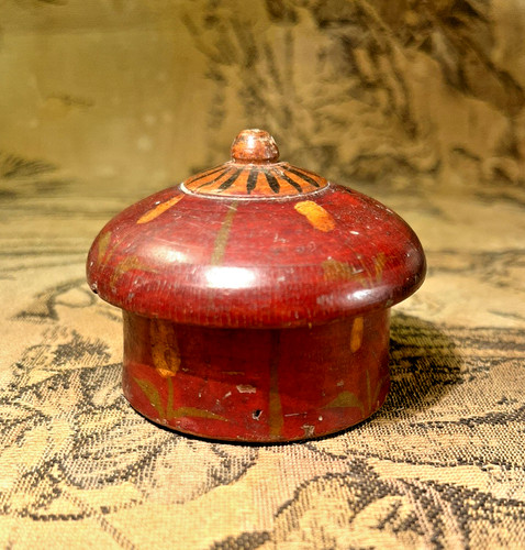 Antique folk art treen - an,