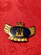 Vintage Studebaker American Automobile Car Motor Company pin badge 1960's