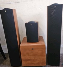 Kef Q4 Floorstanding Speaker +centre & KEF  PSW 1000.2 subwoofer. 