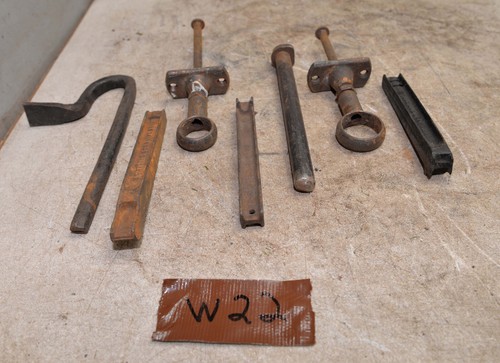 Sawmill tool lot bench - , hold