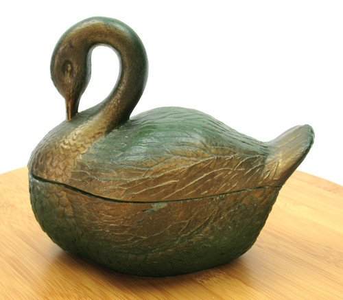 Antique swan nest - on, hand