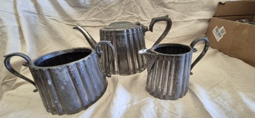 Late victorian piece fluted - late,