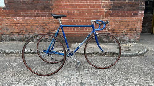Lovely george longstaff racing - lovely,