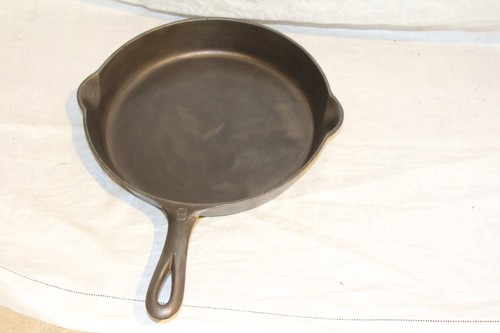 Griswold cast iron - griswold, skillet
