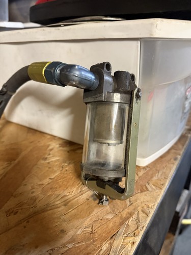 Vintage cessna gascolator 1955