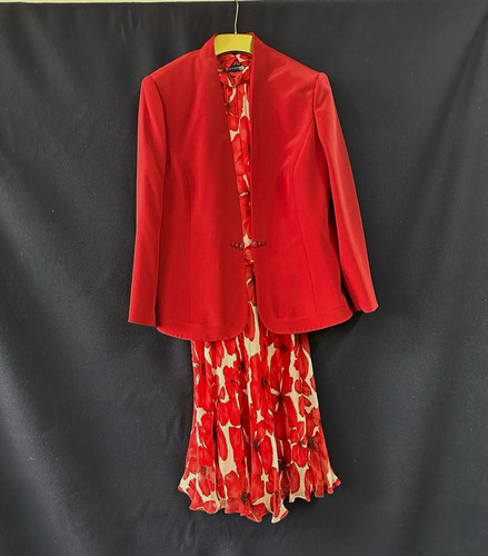 Windsmoor red floral satin - floral,