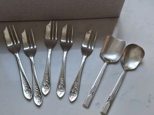 Vintage Sheringham Silverpride Plate Windermere' EPNS A1 Cake Forks & Spoons Set