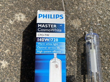 140W PHILIPS COSMO LAMP NEW IN