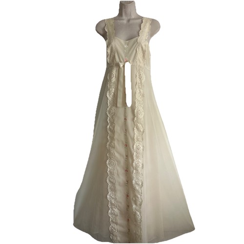 Vintage nightgown sweet - vintage, nightgown~