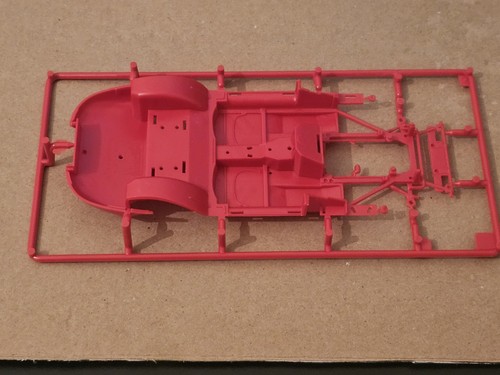 Revell jaguar type - jaguar, floor