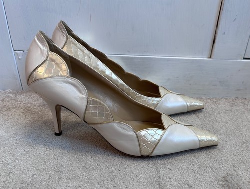 Renata gold pearl - pearl, leather