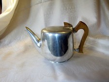 Vintage 1960s PICQUOT WARE Magnailium TEAPOT