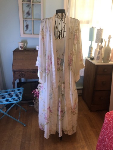 Gorgeous 1996 victoria secret - 1996,