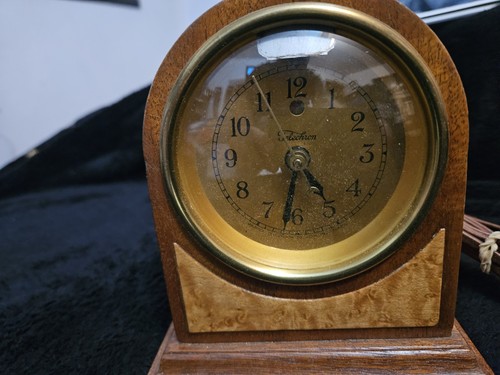 Warren telechron model - warren,